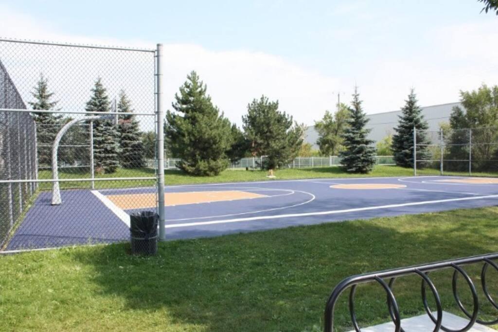 Luxery 3br Apartment, Free Parking Appartement